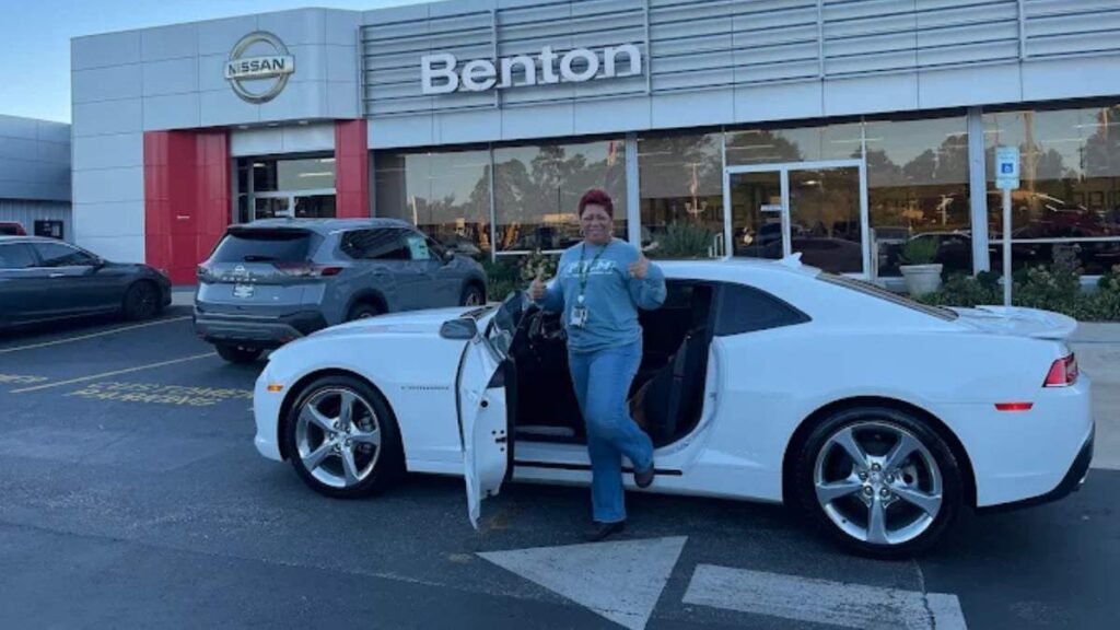 Benton Nissan of Hoover