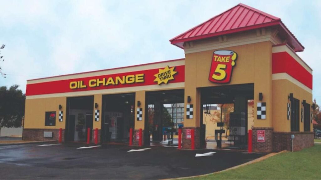 Take 5 Oil Change (Eastern Blvd)