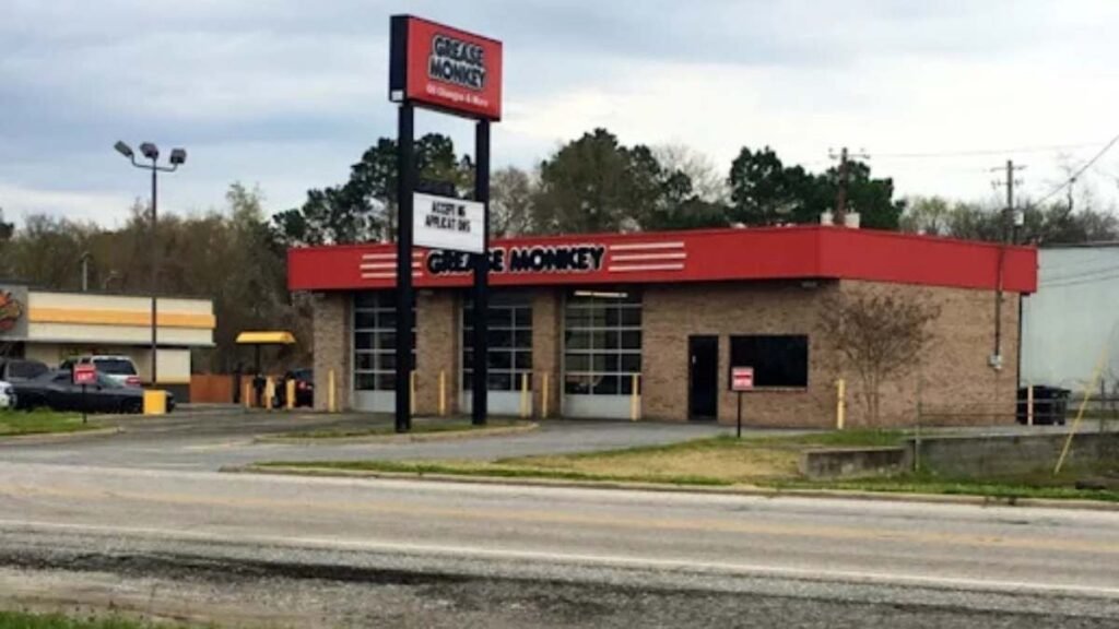 Grease Monkey - 280 Bypass, Phenix City, AL.