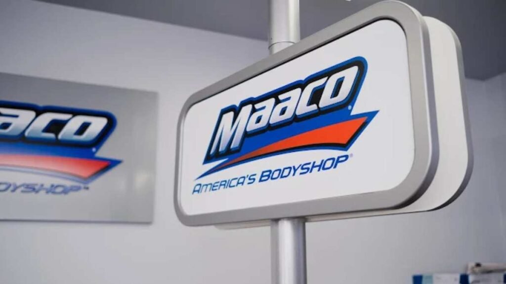 Maaco Auto Body Shop & Painting - Glendale, AZ.