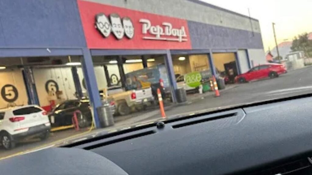 Pep Boys Auto Service & Tires - Speedway Blvd, Tucson.