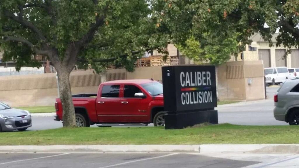 Caliber Collision - Bakersfield, CA.