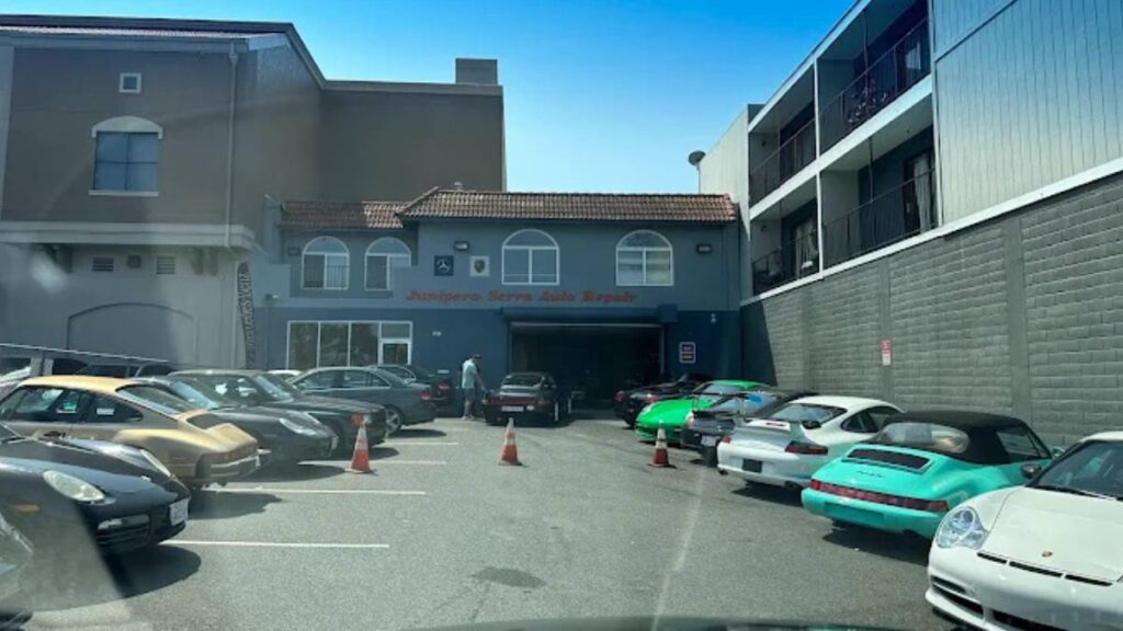 Junipero Serra Porsche & Mercedes-Benz - Daly City, CA.
