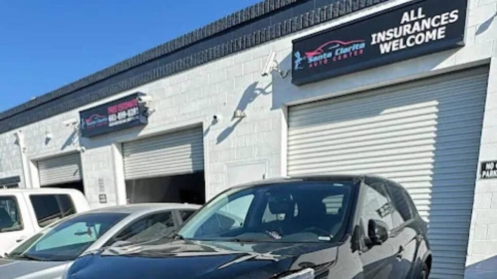 Santa Clarita Auto Center - Santa Clarita, CA.